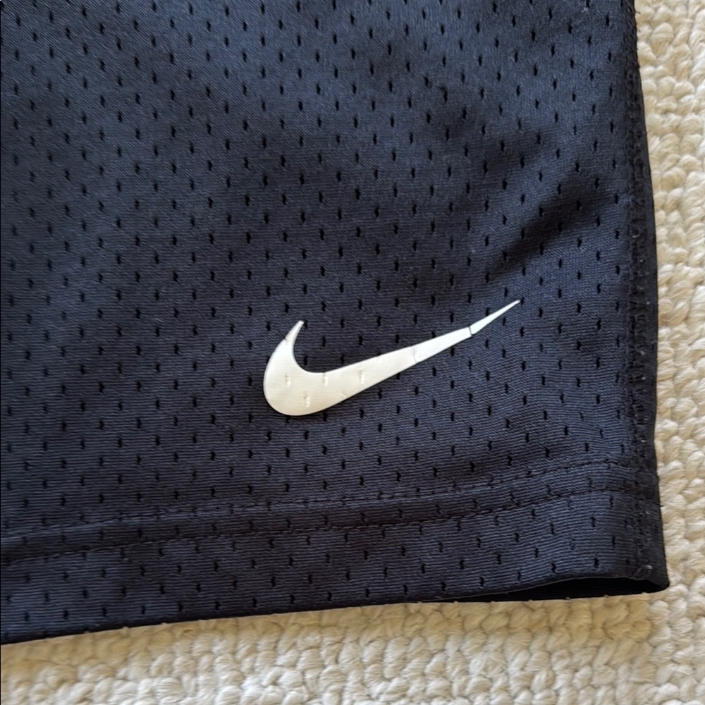 Nike boys black dry fit shorts size 7 set of 2 - Picture 3 of 4